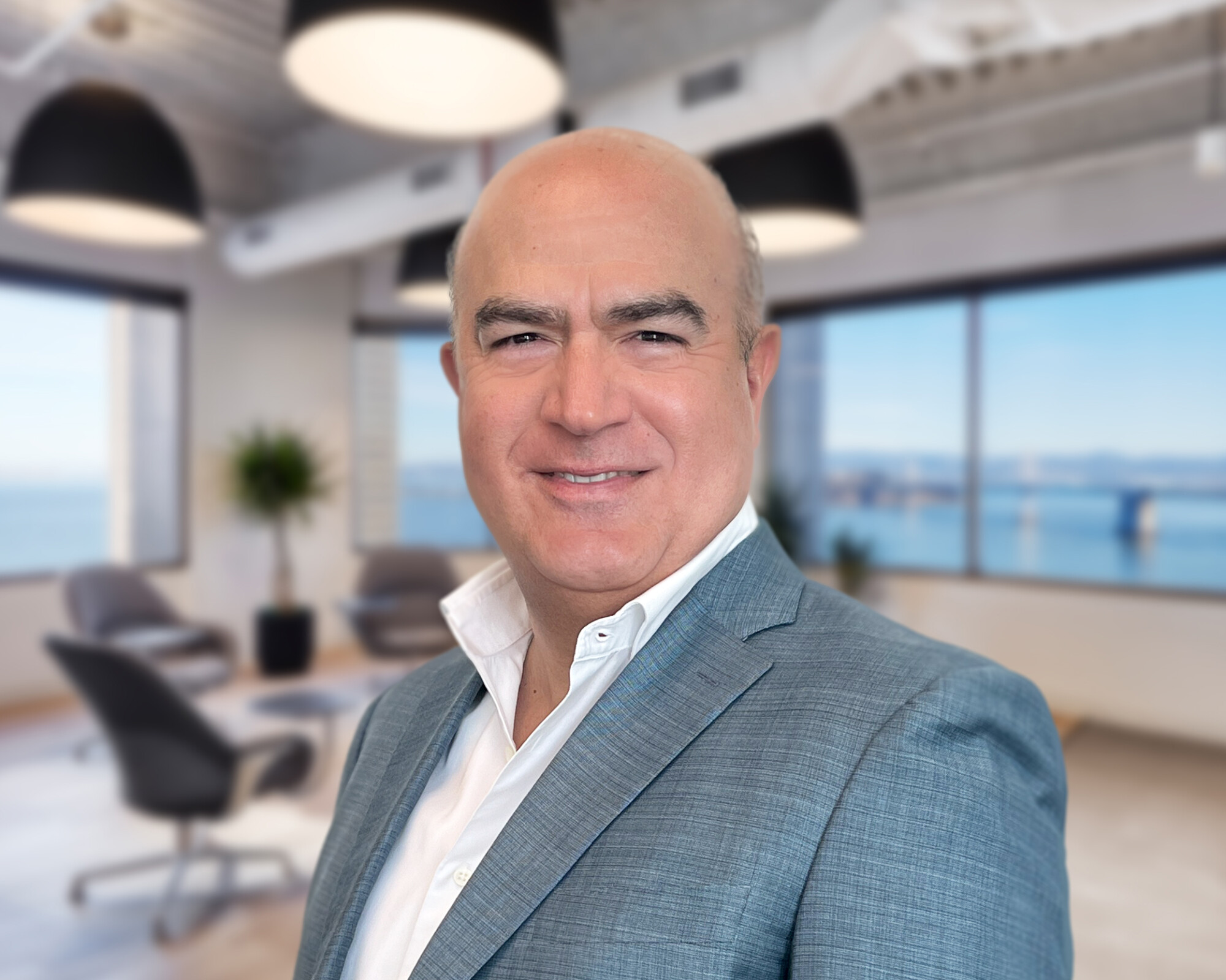 Profile picture of Javier Salinas